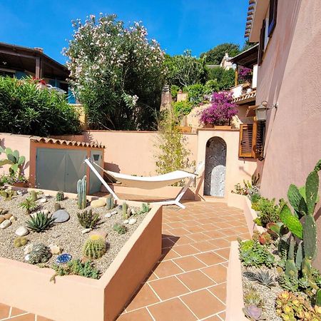 Il Giardino Davanti Al Mare オロゼーイ エクステリア 写真